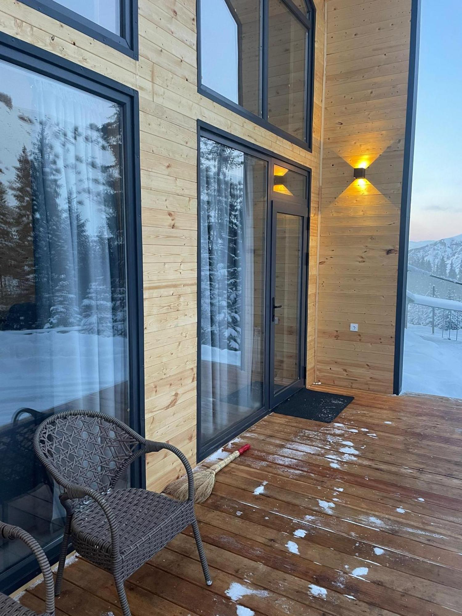 Toodoresort Karakol Exterior photo